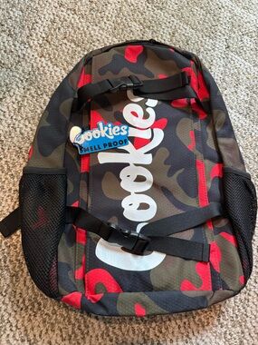 Cookies Smell Proof Camo Backpack - - Black & Red